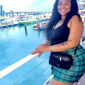 Meet your Posher, Alize